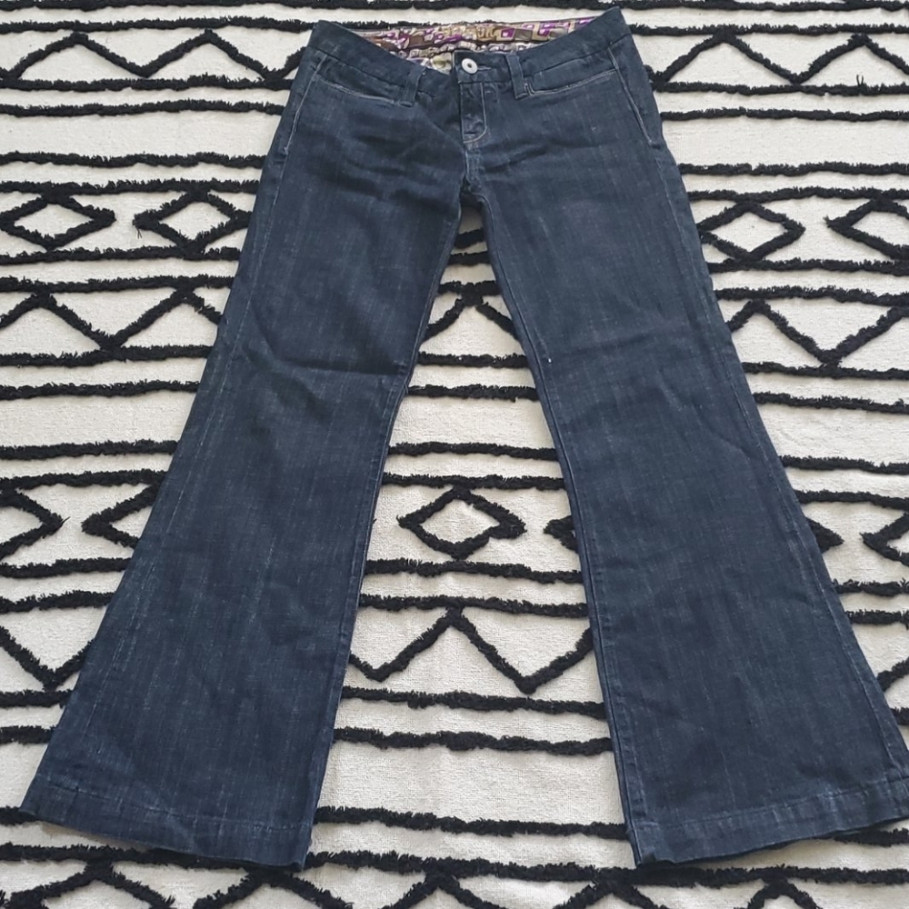 2/$20 Miss Me jeans